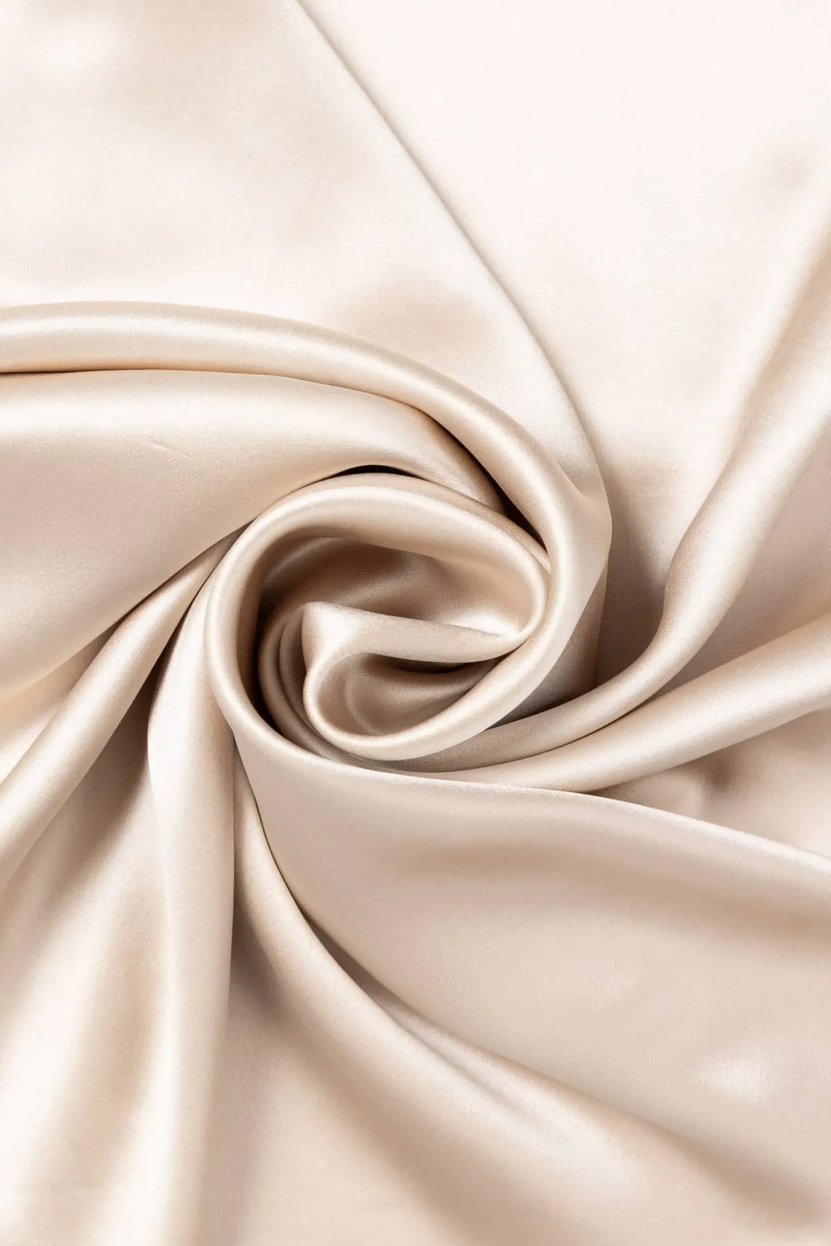 30 Momme 100% Pure Mulberry Silk Pillowcase - Black Label