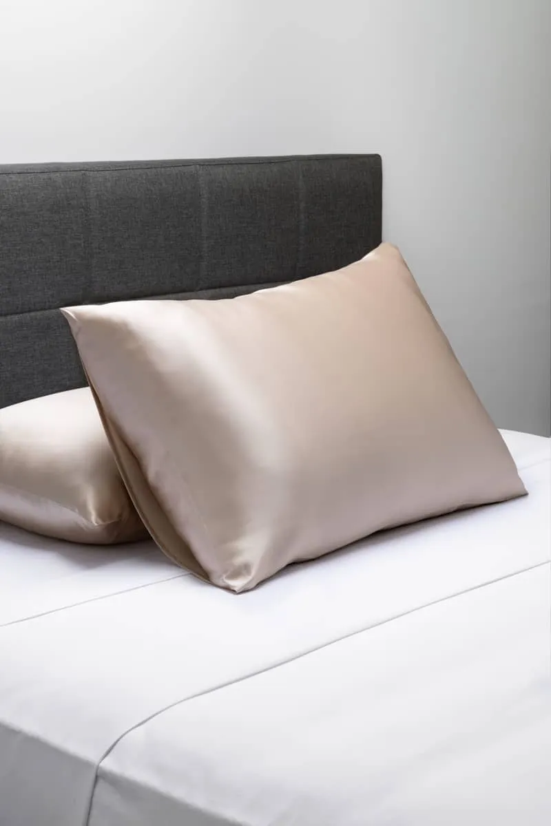 30 Momme 100% Pure Mulberry Silk Pillowcase - Black Label