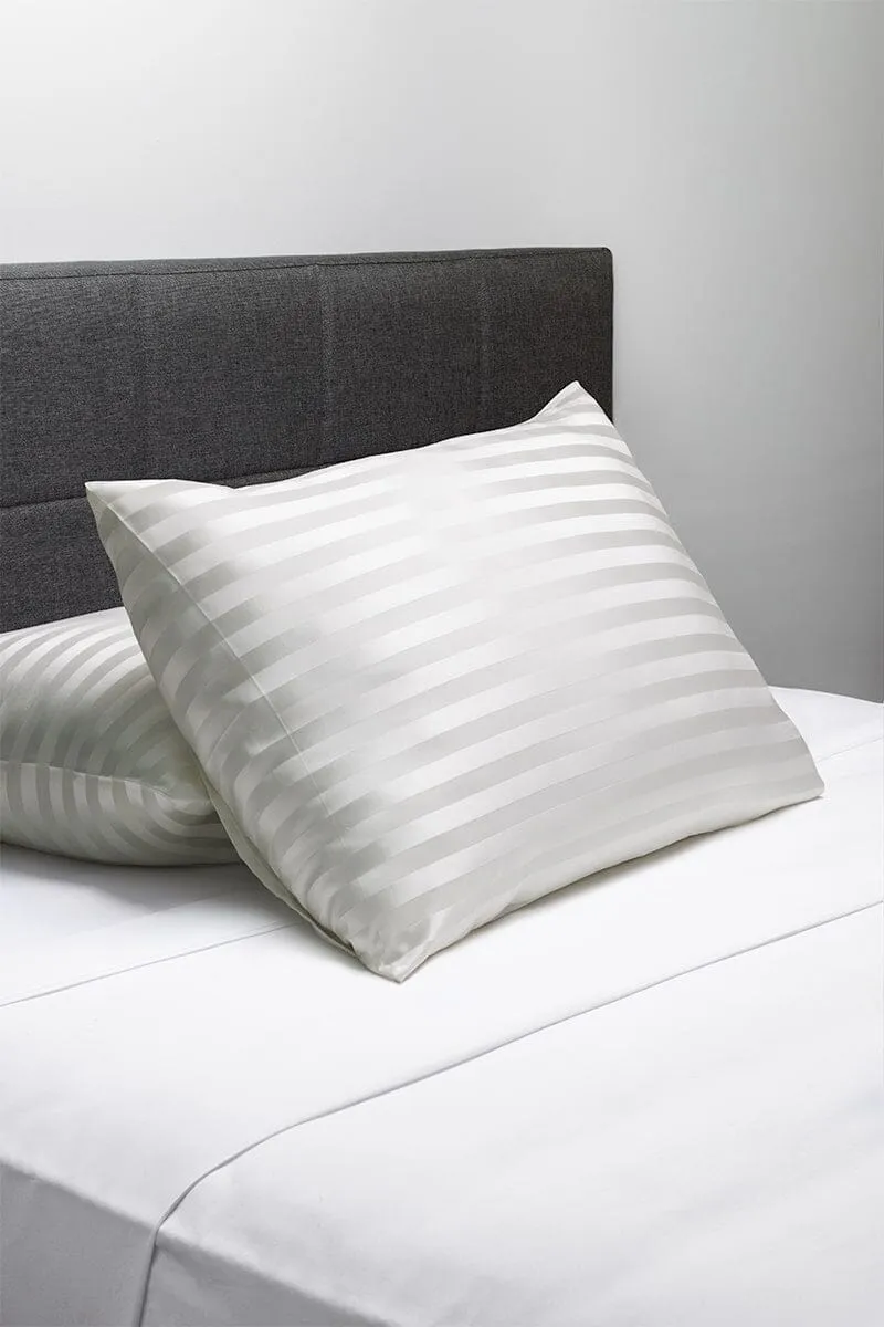 30 Momme 100% Pure Mulberry Silk Pillowcase - Black Label