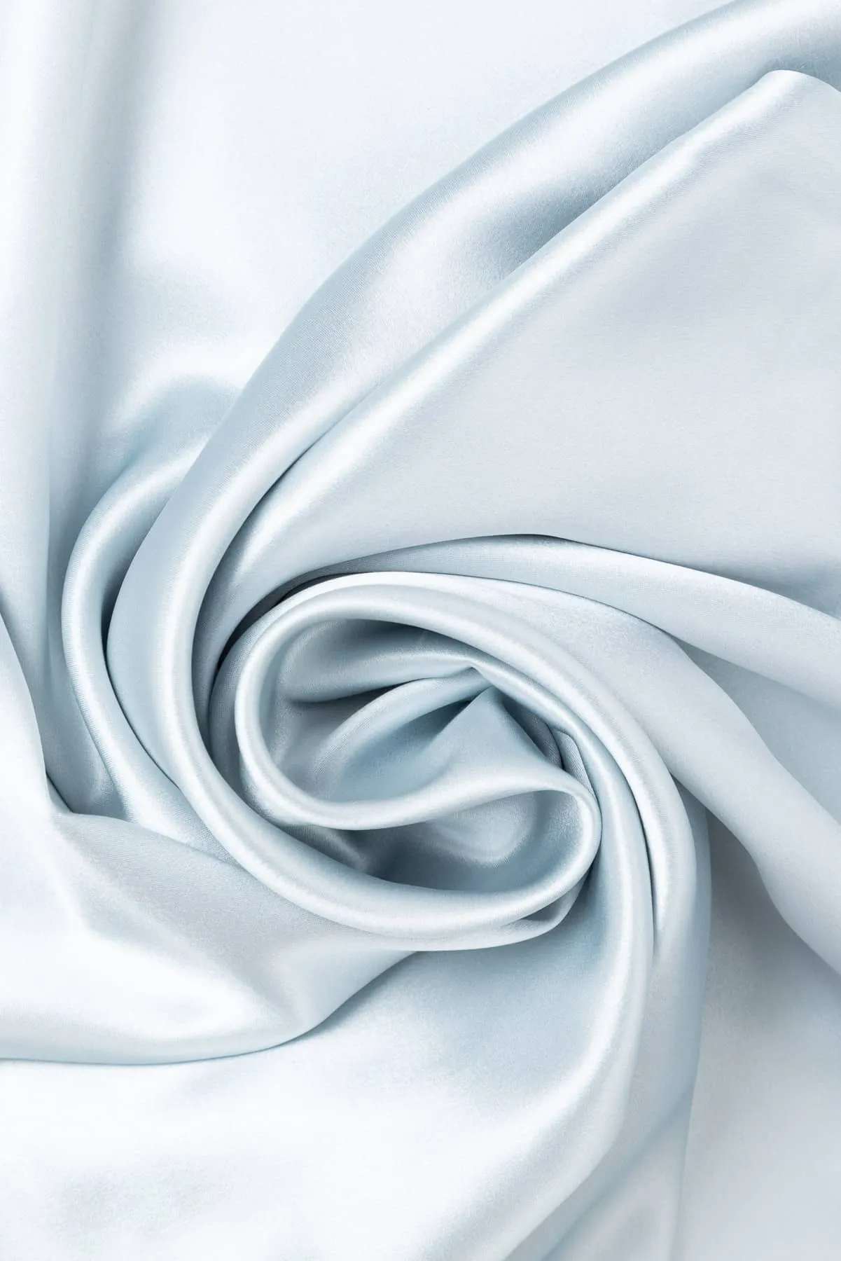 30 Momme 100% Pure Mulberry Silk Pillowcase - Black Label