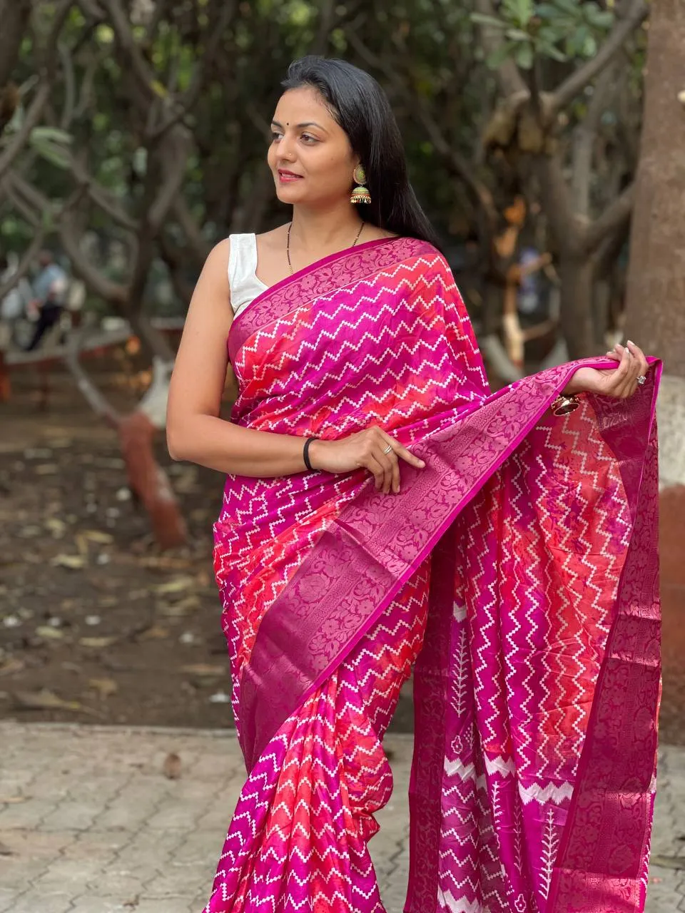 Beautiful Designer Lehariya Dola Silk Saree