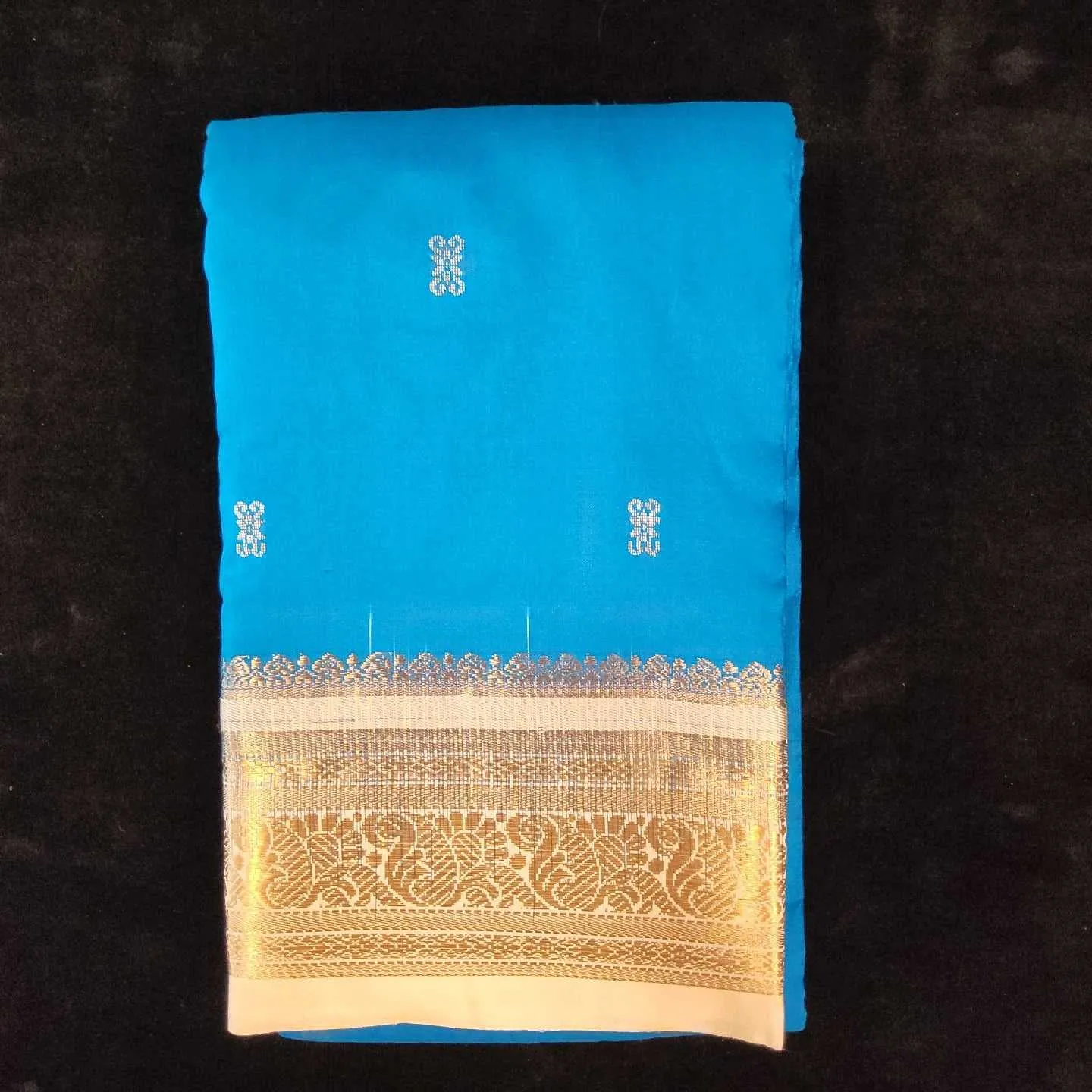 Blue with Half white | Dharmavaram Silk Saree No 111