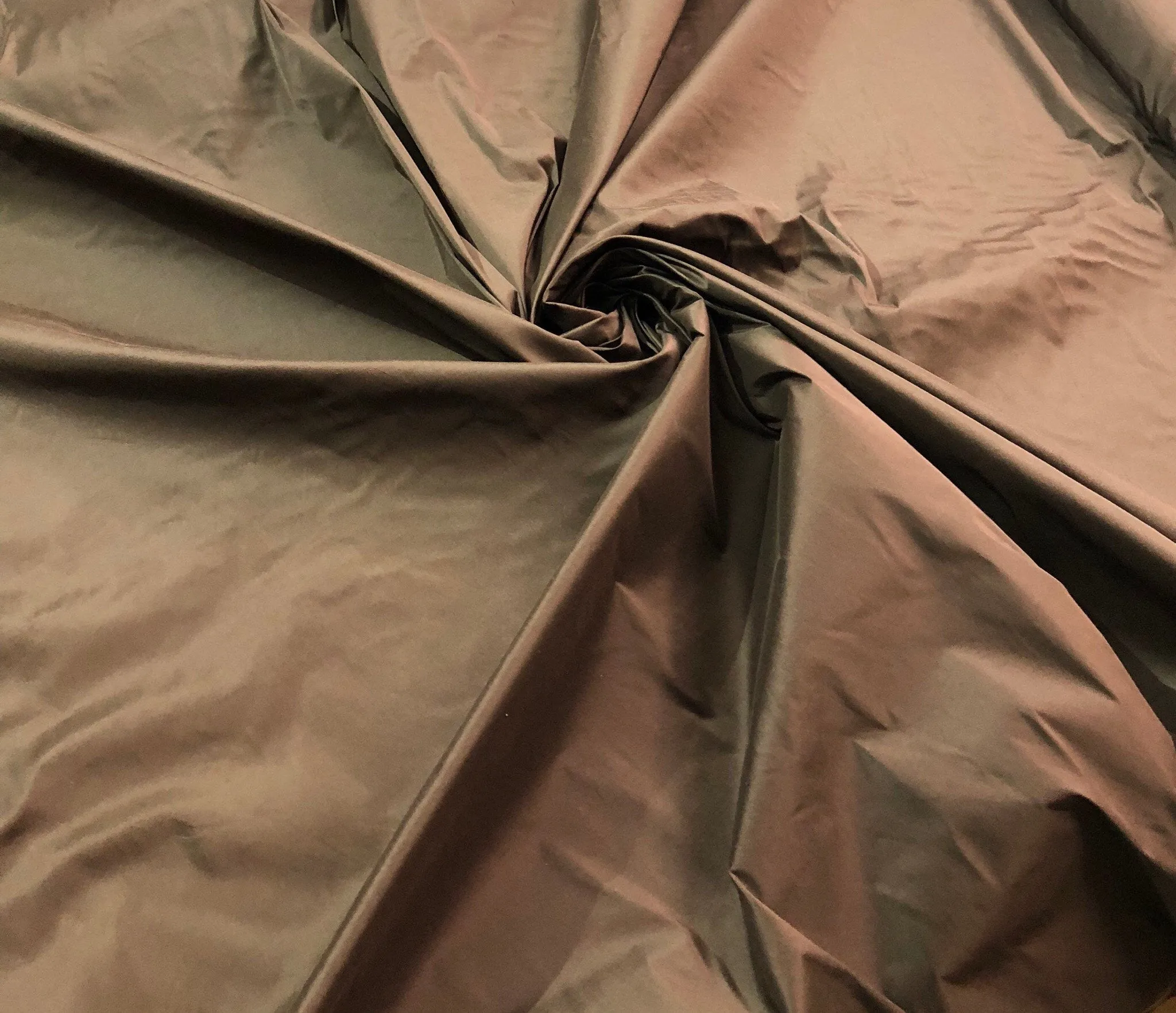 Brown silk shantung 54&quot; wide   Beautiful brown color silk shantung fabric sold by the yard