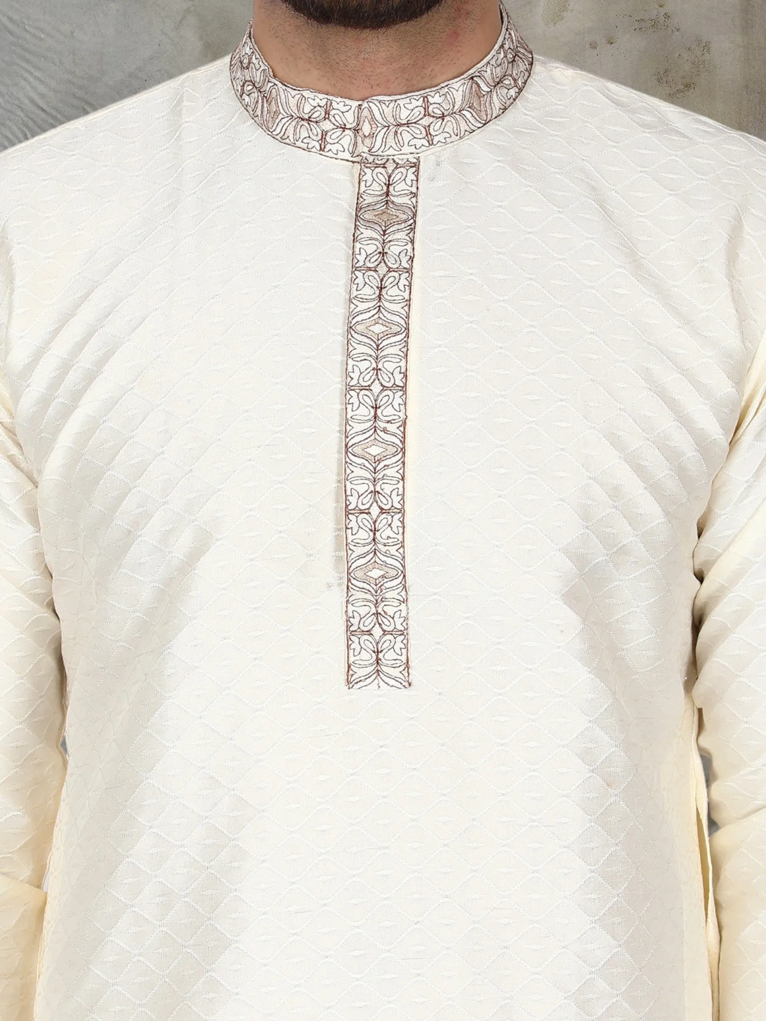 Men's Art Silk Kurta Pajama Indian Traditional Wedding Party Festive Season Dress Set Offwhite