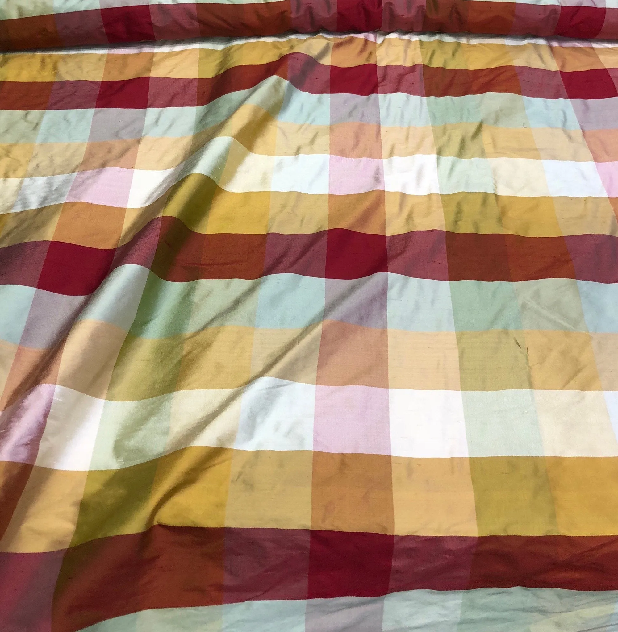 Silk shantung plaid 54&quot; wide   Beautiful wine green gold color combination silk shantung fabric sold by the yard