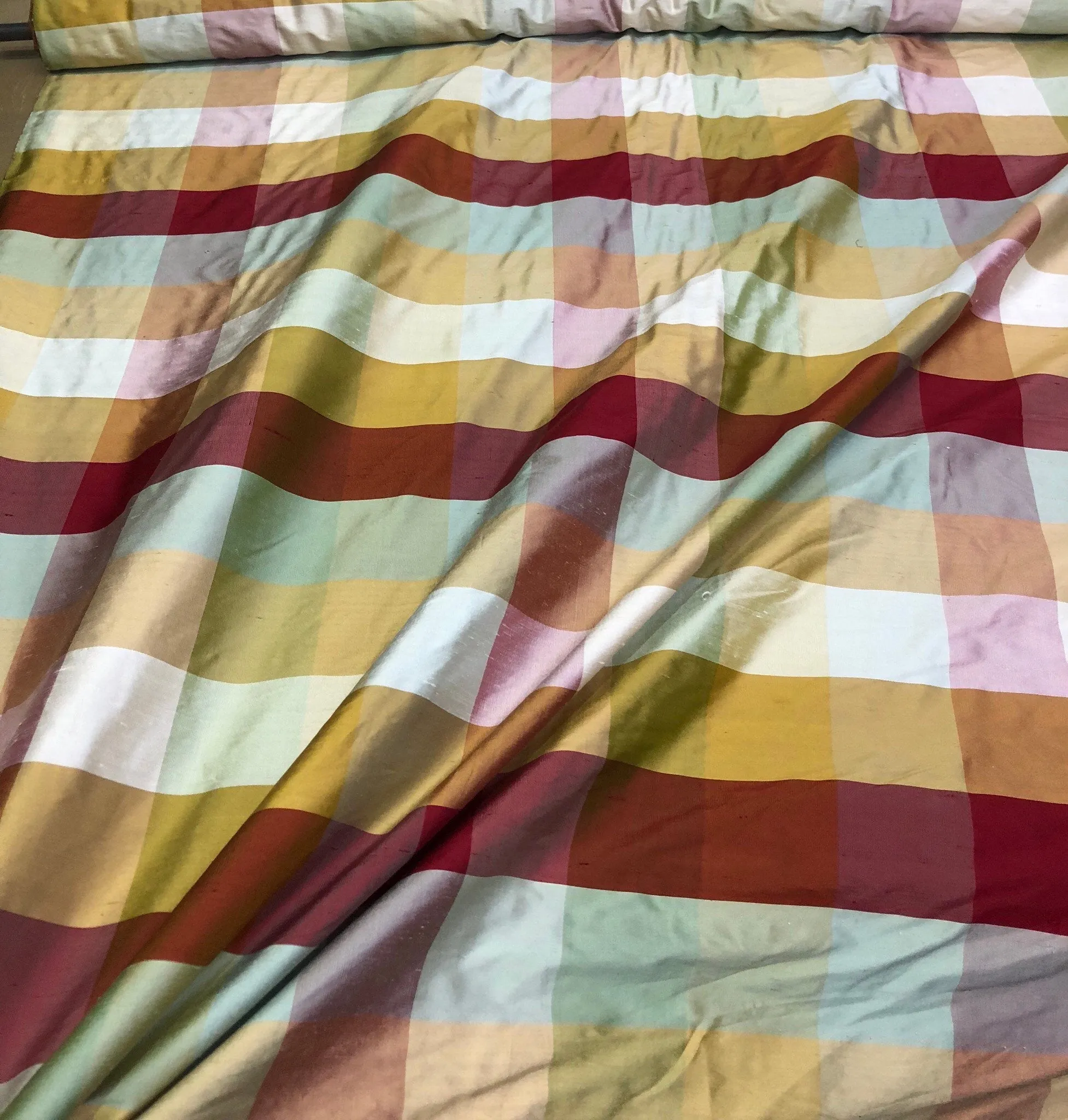 Silk shantung plaid 54&quot; wide   Beautiful wine green gold color combination silk shantung fabric sold by the yard
